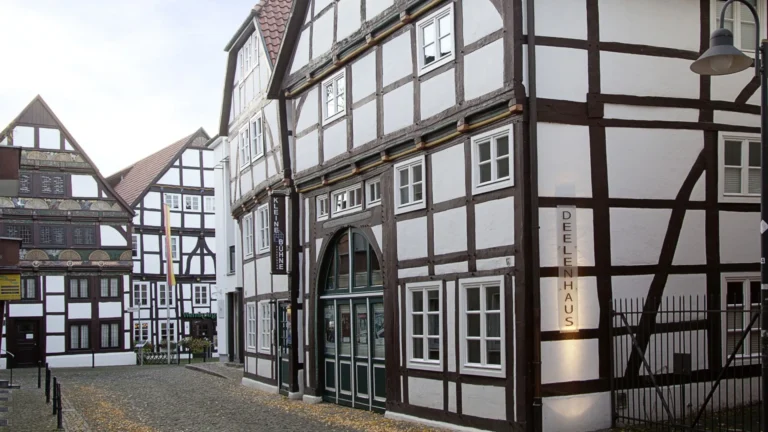 Das Deelenhaus in der Krämerstraße in Paderborn – historisches Fachwerkhaus und Veranstaltungsort der Kleinen Bühne